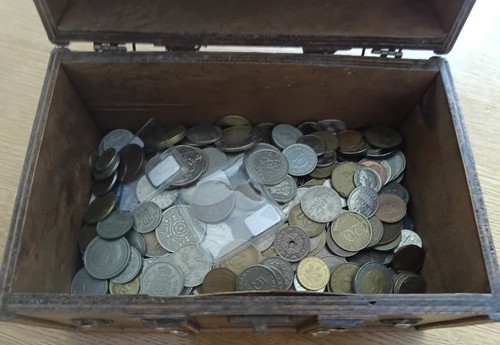 Mixed selection world coins - mixed,